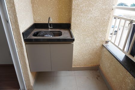 Apartamento para alugar com 55m², 2 quartos e 1 vagaSacada