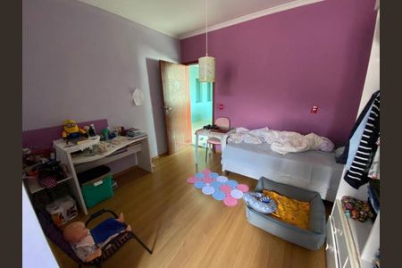 Casa à venda com 500m², 6 quartos e 6 vagas Casa à venda com 500m², 6 quartos e 6 vagasDORMITORIO