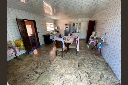 COZINHA de casa à venda com 6 quartos, 500m² em Vila Quitauna, Osasco