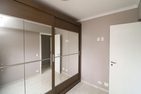 Apartamento à venda com 104m², 3 quartos e 2 vagasQuarto