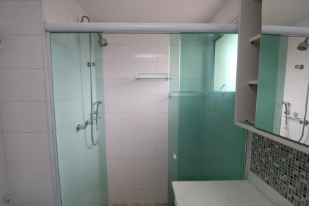 Apartamento à venda com 104m², 3 quartos e 2 vagasBanheiro da Suíte