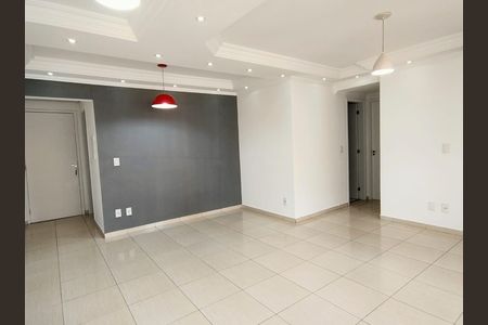 Apartamento para alugar com 65m², 2 quartos e 1 vagaSala