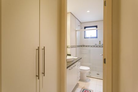 Apartamento para alugar com 86m², 1 quarto e 2 vagas Apartamento para alugar com 86m², 1 quarto e 2 vagasBanheiro Social