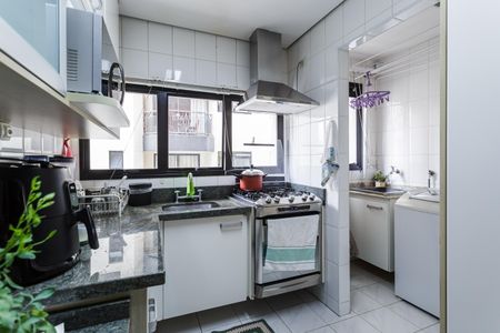 Apartamento para alugar com 86m², 1 quarto e 2 vagas Apartamento para alugar com 86m², 1 quarto e 2 vagasCozinha