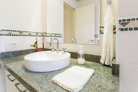 Apartamento para alugar com 86m², 1 quarto e 2 vagas Apartamento para alugar com 86m², 1 quarto e 2 vagasBanheiro Social
