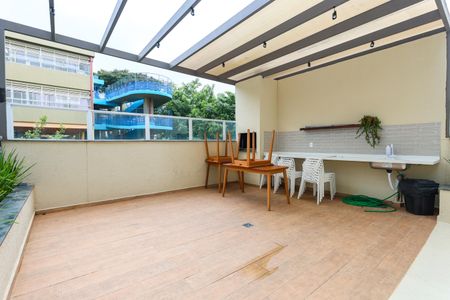 Apartamento para alugar com 38m², 2 quartos e 1 vaga Apartamento para alugar com 38m², 2 quartos e 1 vagaÁrea comum - Churrasqueira