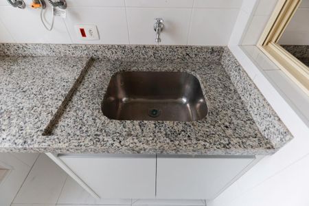 Apartamento à venda com 76m², 2 quartos e 2 vagas Apartamento à venda com 76m², 2 quartos e 2 vagasÁrea de serviço