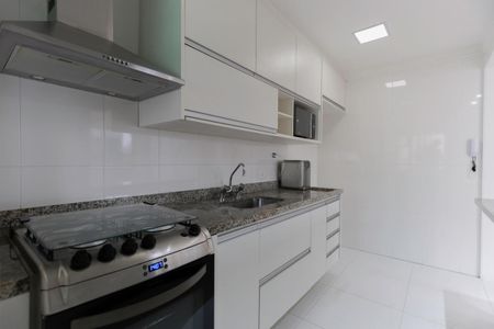 Apartamento à venda com 76m², 2 quartos e 2 vagas Apartamento à venda com 76m², 2 quartos e 2 vagasCozinha