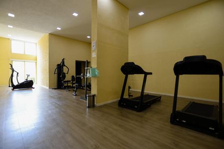 Apartamento à venda com 76m², 2 quartos e 2 vagas Apartamento à venda com 76m², 2 quartos e 2 vagasÁrea comum - Academia