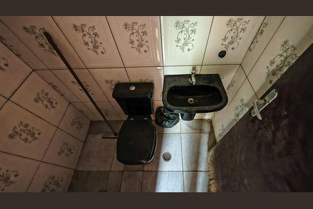 Casa à venda com 288m², 8 quartos e 3 vagas Casa à venda com 288m², 8 quartos e 3 vagasBanheiro da Suíte 2