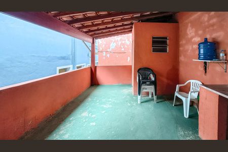 Casa à venda com 288m², 8 quartos e 3 vagas Casa à venda com 288m², 8 quartos e 3 vagasChurrasqueira