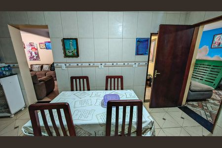 Casa à venda com 288m², 8 quartos e 3 vagas Casa à venda com 288m², 8 quartos e 3 vagasCozinha 1