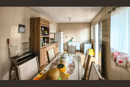 Casa à venda com 288m², 8 quartos e 3 vagas Casa à venda com 288m², 8 quartos e 3 vagasCozinha 3