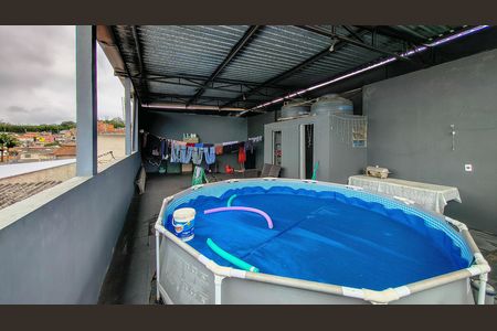 Casa à venda com 288m², 8 quartos e 3 vagas Casa à venda com 288m², 8 quartos e 3 vagasTerraço