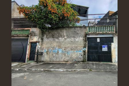 Casa à venda com 288m², 8 quartos e 3 vagas Casa à venda com 288m², 8 quartos e 3 vagasFachada com Plaquinha Instalada