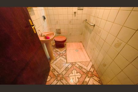 Casa à venda com 288m², 8 quartos e 3 vagas Casa à venda com 288m², 8 quartos e 3 vagasBanheiro 1