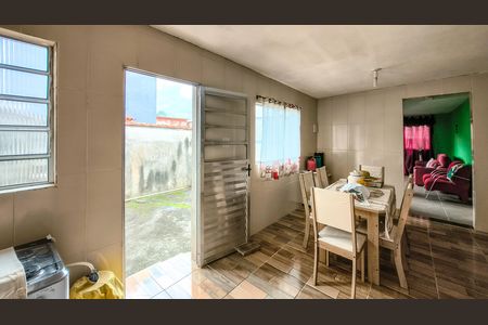 Casa à venda com 288m², 8 quartos e 3 vagas Casa à venda com 288m², 8 quartos e 3 vagasCozinha 3