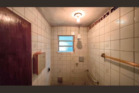 Casa à venda com 288m², 8 quartos e 3 vagas Casa à venda com 288m², 8 quartos e 3 vagasBanheiro 1