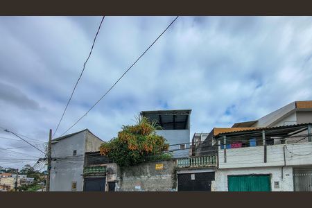 Casa à venda com 288m², 8 quartos e 3 vagas Casa à venda com 288m², 8 quartos e 3 vagasFachada