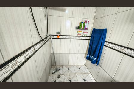 Casa à venda com 288m², 8 quartos e 3 vagas Casa à venda com 288m², 8 quartos e 3 vagasBanheiro da Suíte 1