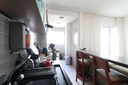 Apartamento à venda com 65m², 2 quartos e 1 vagaCozinha e Área de serviço 