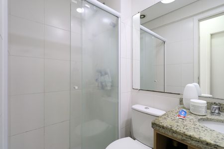 Apartamento à venda com 65m², 2 quartos e 1 vagaBanheiro Social 