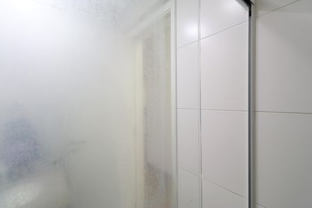 Apartamento à venda com 65m², 2 quartos e 1 vagaBanheiro Social