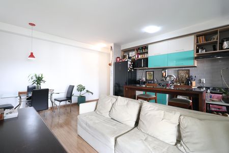 Apartamento à venda com 65m², 2 quartos e 1 vagaSala 