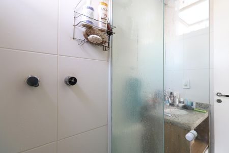 Apartamento à venda com 65m², 2 quartos e 1 vagaBanheiro da Suíte