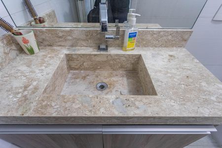 Casa à venda com 250m², 6 quartos e 3 vagasCasa 1 - banheiro 