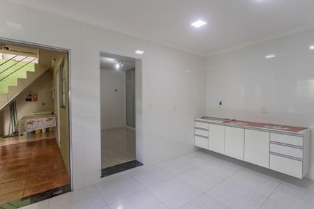 Casa à venda com 250m², 6 quartos e 3 vagasCasa 1 - cozinha 