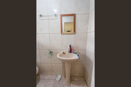 Casa à venda com 250m², 6 quartos e 3 vagasCasa 3 - banheiro 