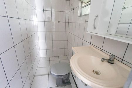 Casa à venda com 250m², 6 quartos e 3 vagasCasa 2 - banheiro 