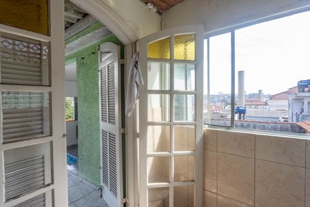 Casa à venda com 250m², 6 quartos e 3 vagasCasa 3 - área de serviço 