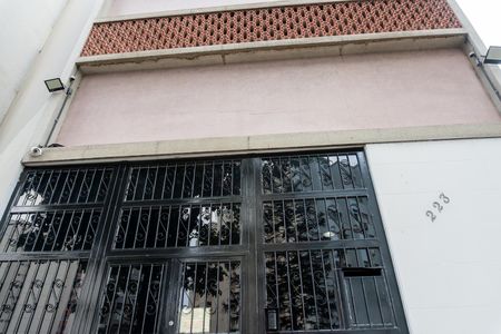 Apartamento para alugar com 77m², 2 quartos e 1 vaga