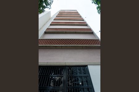 Apartamento para alugar com 77m², 2 quartos e 1 vaga