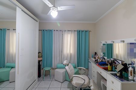 Casa de condomínio à venda com 99m², 3 quartos e 2 vagas Casa de condomínio à venda com 99m², 3 quartos e 2 vagasSuíte 1