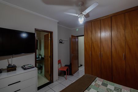 Casa de condomínio à venda com 99m², 3 quartos e 2 vagas Casa de condomínio à venda com 99m², 3 quartos e 2 vagasSuíte 2