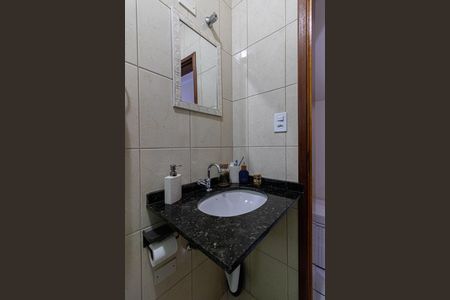 Casa de condomínio à venda com 99m², 3 quartos e 2 vagas Casa de condomínio à venda com 99m², 3 quartos e 2 vagasBanheiro Suíte 1