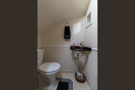 Casa de condomínio à venda com 99m², 3 quartos e 2 vagas Casa de condomínio à venda com 99m², 3 quartos e 2 vagasLavabo