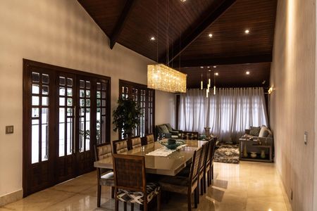 Casa à venda com 1080m², 4 quartos e 7 vagas Casa à venda com 1080m², 4 quartos e 7 vagasSala 1
