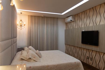 Casa à venda com 1080m², 4 quartos e 7 vagas Casa à venda com 1080m², 4 quartos e 7 vagasSuíte 1