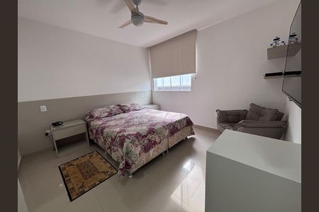 Casa de condomínio à venda com 269m², 3 quartos e 4 vagasQuarto 1
