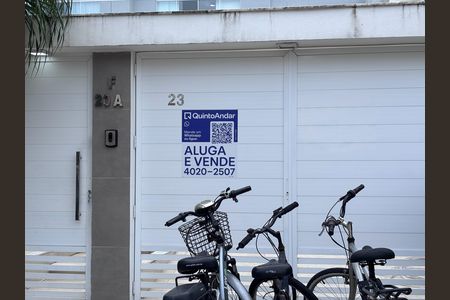 Casa de condomínio à venda com 269m², 3 quartos e 4 vagasPlaquinha