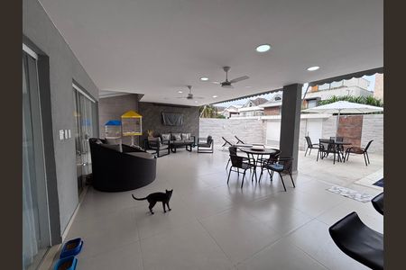 Casa de condomínio à venda com 269m², 3 quartos e 4 vagasÁrea externa