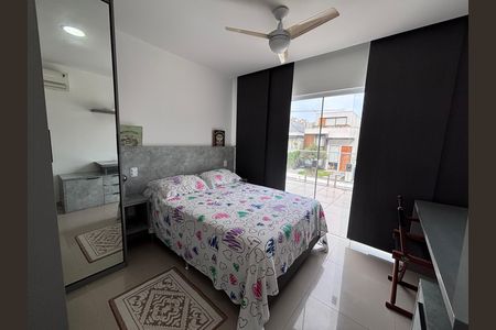 Casa de condomínio à venda com 269m², 3 quartos e 4 vagasQuarto 3