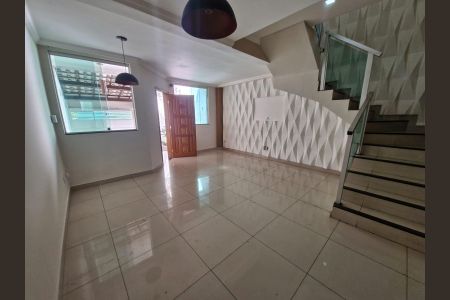 Sala de casa para alugar com 3 quartos, 130m² em Santa Branca, Belo Horizonte