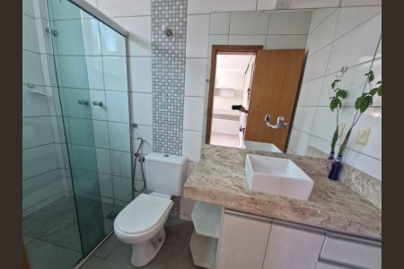 Casa para alugar com 130m², 3 quartos e 1 vaga Casa para alugar com 130m², 3 quartos e 1 vagaBanheiro