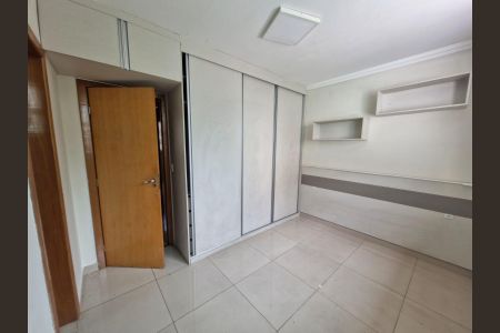 Casa para alugar com 130m², 3 quartos e 1 vaga Casa para alugar com 130m², 3 quartos e 1 vagaQuarto