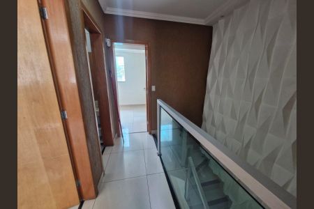 Casa para alugar com 130m², 3 quartos e 1 vaga Casa para alugar com 130m², 3 quartos e 1 vagaCorredor